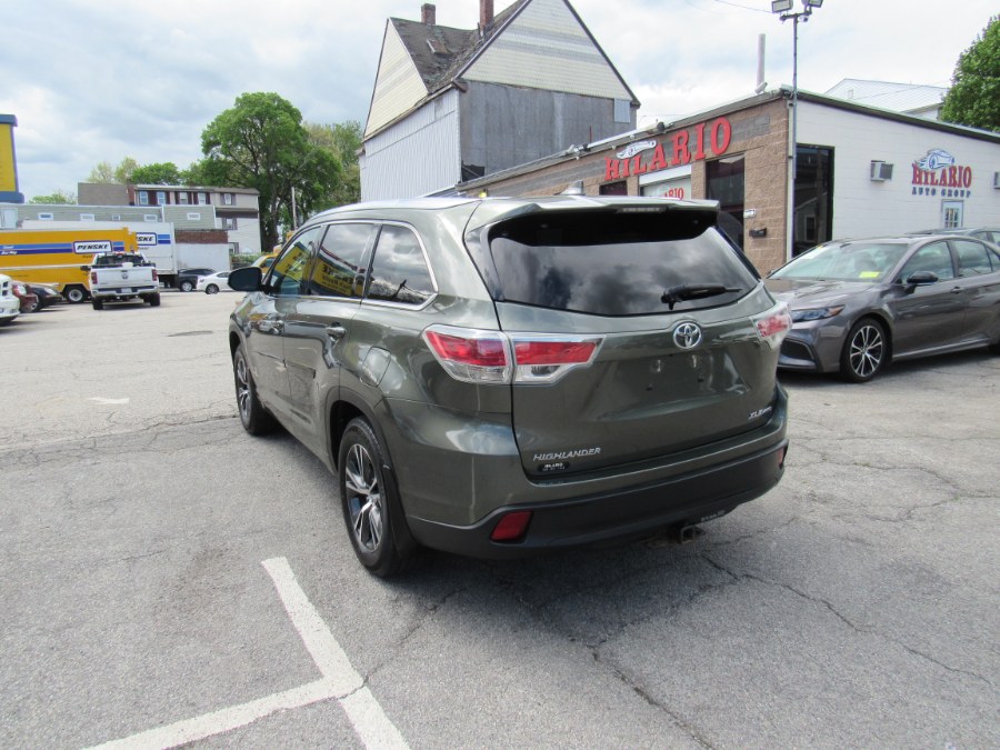 2016 Toyota Highlander XLE photo