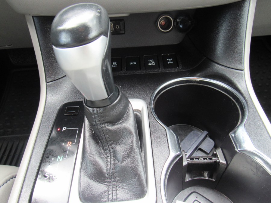 2016 Toyota Highlander XLE photo