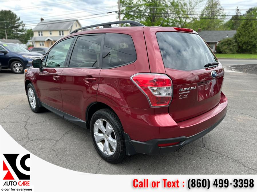 2015 Subaru Forester 2.5i Premium photo