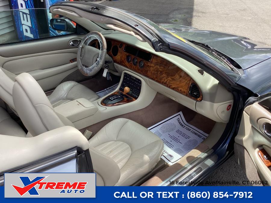 2000 Jaguar XK-Series XK8 photo