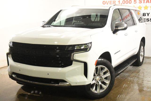 2023 Chevrolet Suburban Premier photo