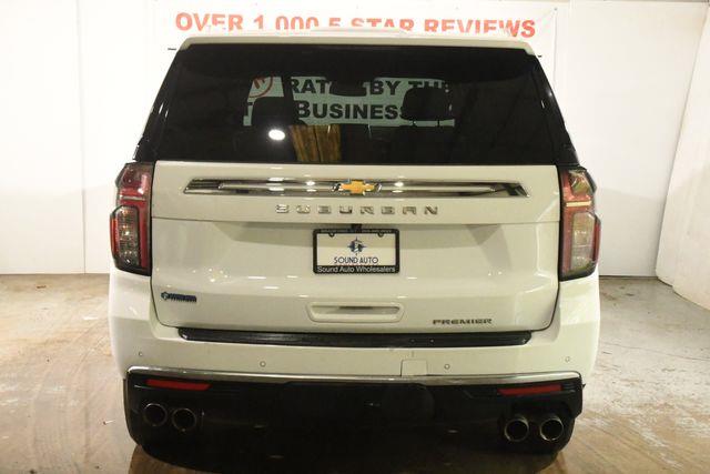 2023 Chevrolet Suburban Premier photo