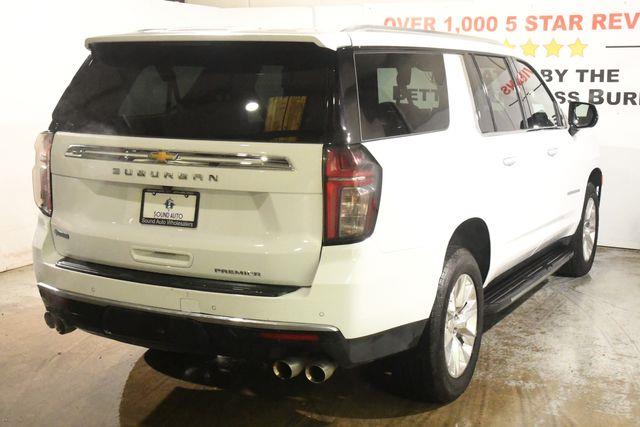 2023 Chevrolet Suburban Premier photo