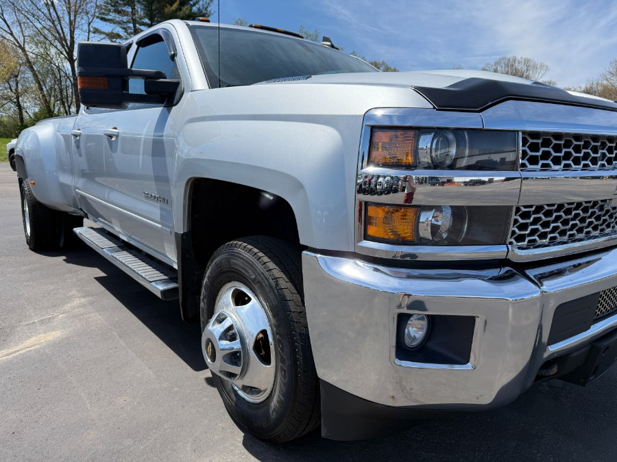 2019 Chevrolet Silverado 3500HD 4WD Crew Cab 153.7