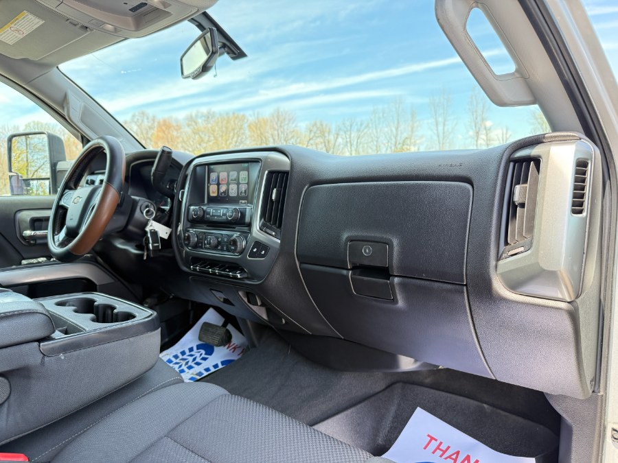 2019 Chevrolet Silverado 3500HD 4WD Crew Cab 153.7