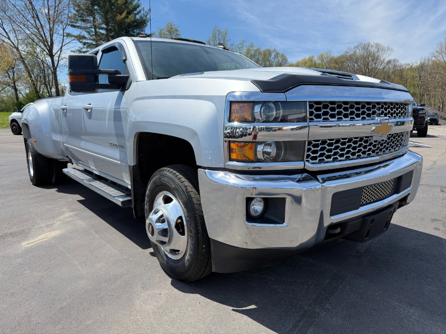 2019 Chevrolet Silverado 3500HD 4WD Crew Cab 153.7