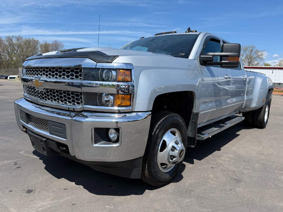 2019 Chevrolet Silverado 3500HD 4WD Crew Cab 153.7