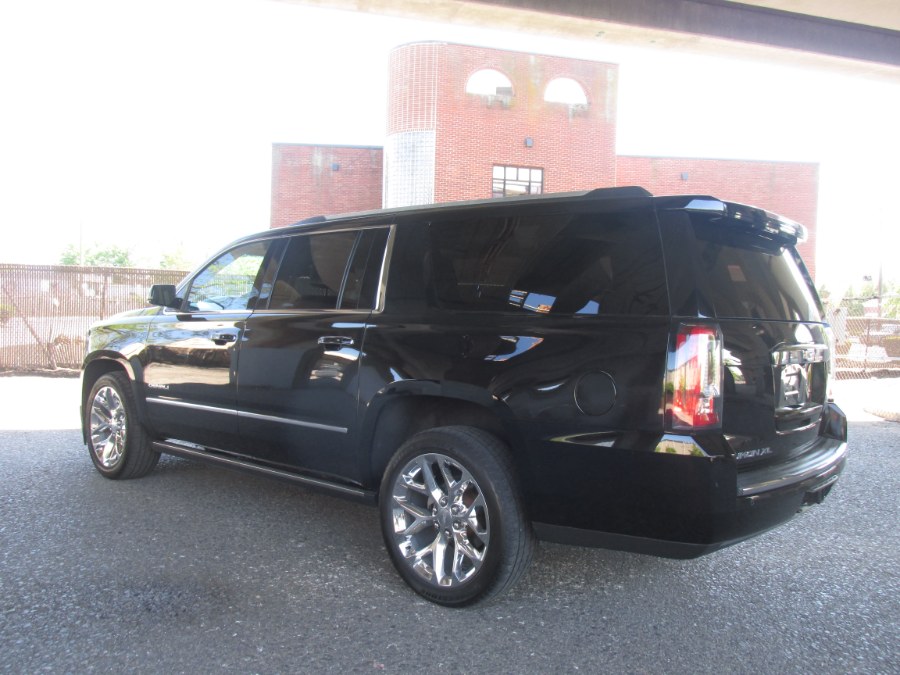 2020 GMC Yukon XL 4WD 4dr Denali photo