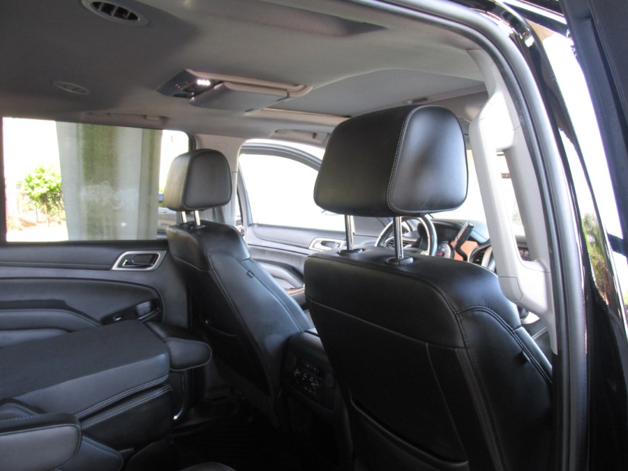 2020 GMC Yukon XL 4WD 4dr Denali photo