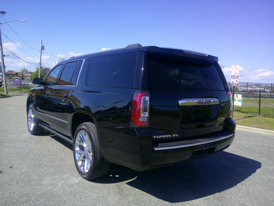 2020 GMC Yukon XL 4WD 4dr Denali photo