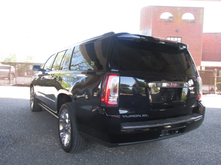 2020 GMC Yukon XL 4WD 4dr Denali photo