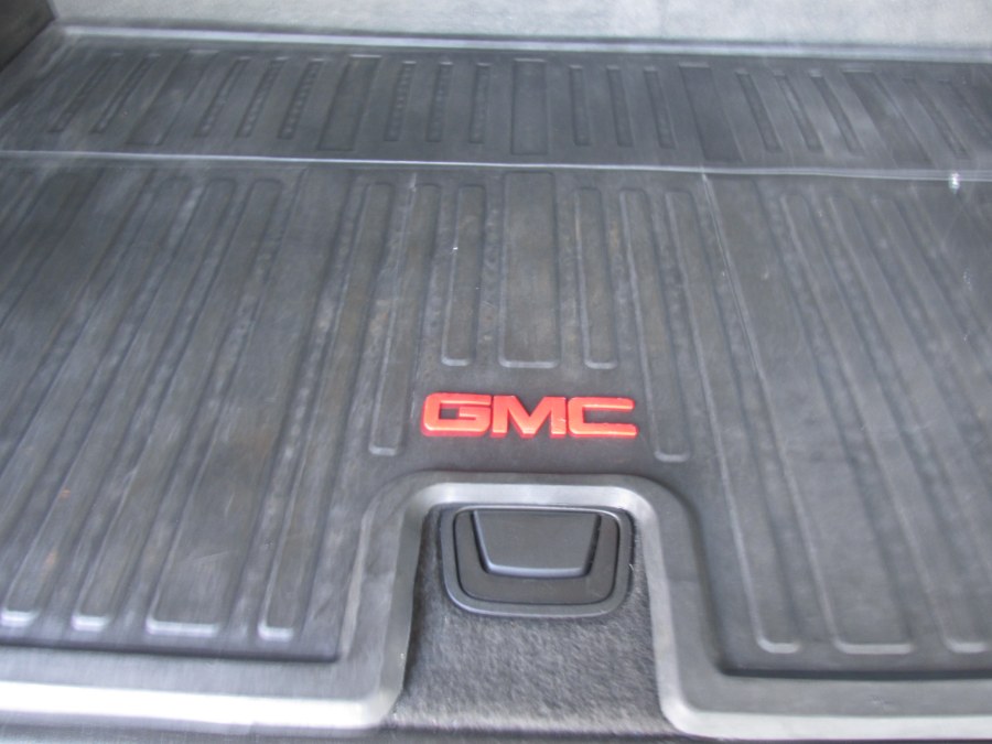 2020 GMC Yukon XL 4WD 4dr Denali photo