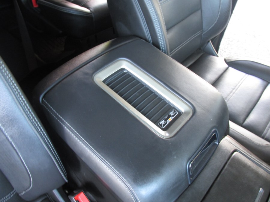 2020 GMC Yukon XL 4WD 4dr Denali photo
