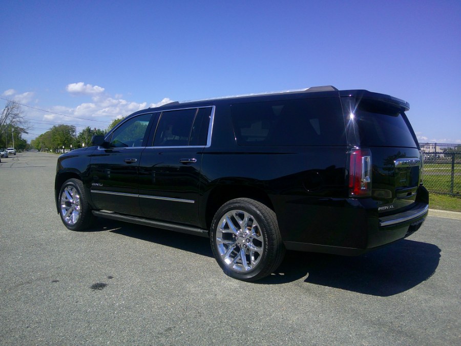 2020 GMC Yukon XL 4WD 4dr Denali photo