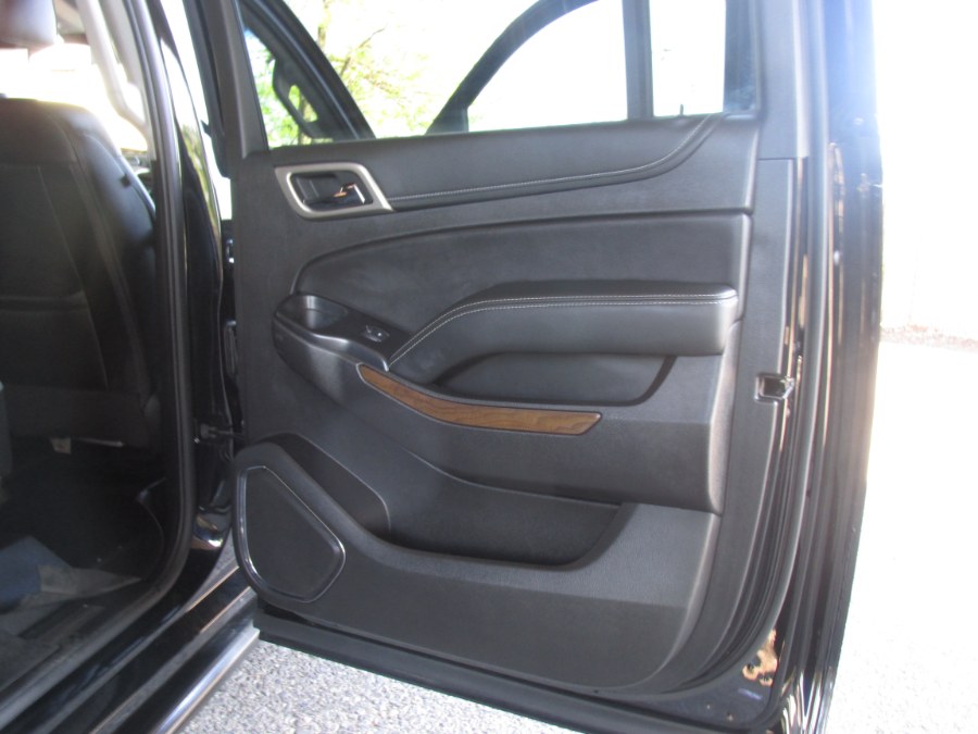 2020 GMC Yukon XL 4WD 4dr Denali photo