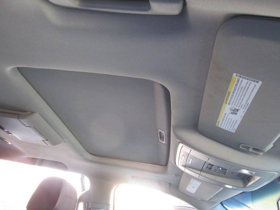 2020 GMC Yukon XL 4WD 4dr Denali photo