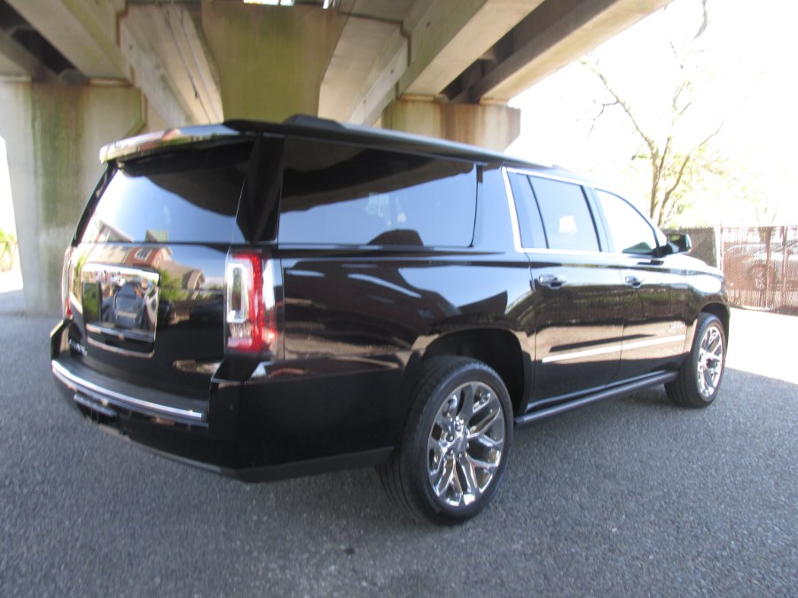 2020 GMC Yukon XL 4WD 4dr Denali photo