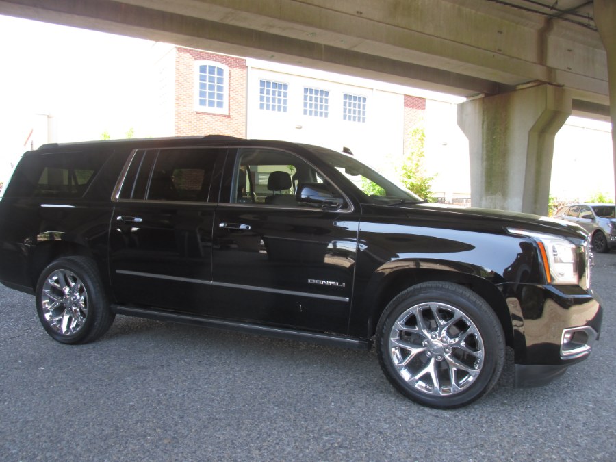 2020 GMC Yukon XL 4WD 4dr Denali photo