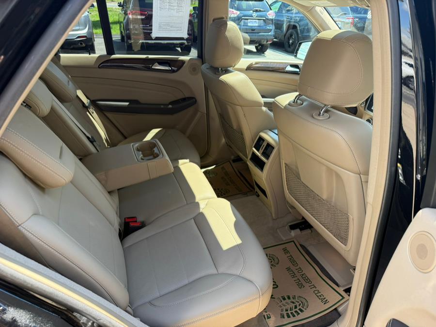 2013 Mercedes-Benz M-Class ML350 4MATIC photo