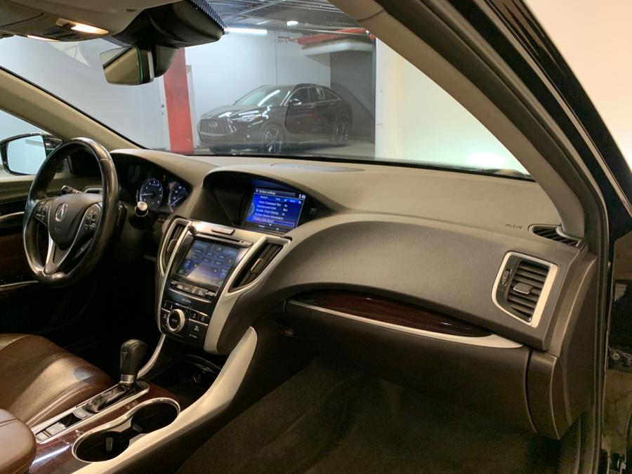 2017 Acura TLX FWD w/Technology Pkg photo
