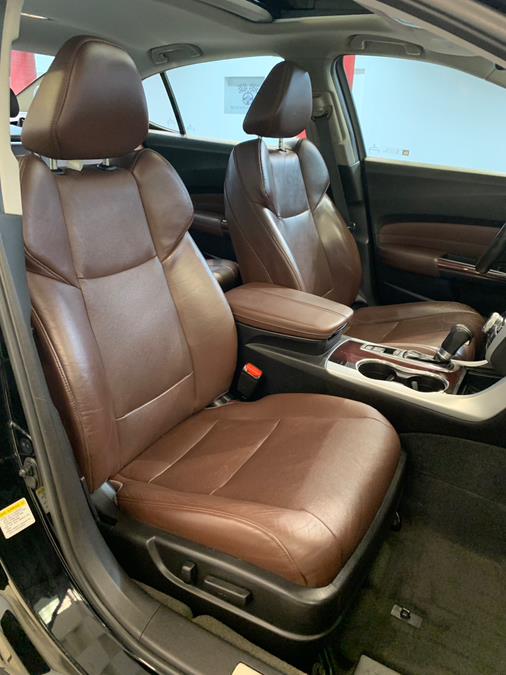 2017 Acura TLX FWD w/Technology Pkg photo