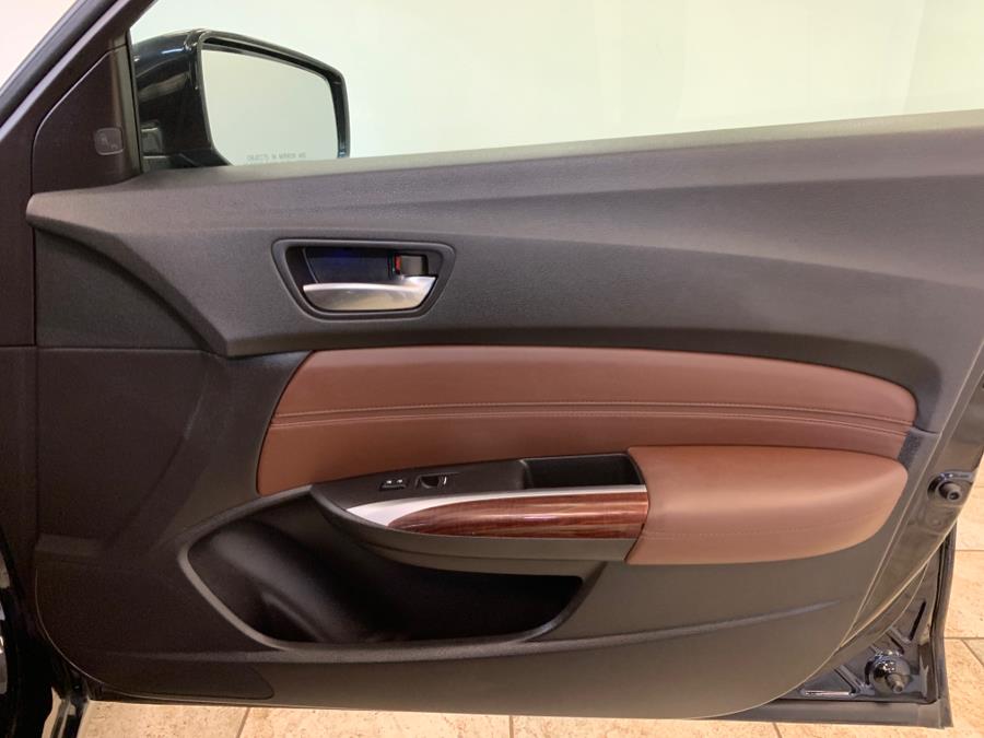 2017 Acura TLX FWD w/Technology Pkg photo