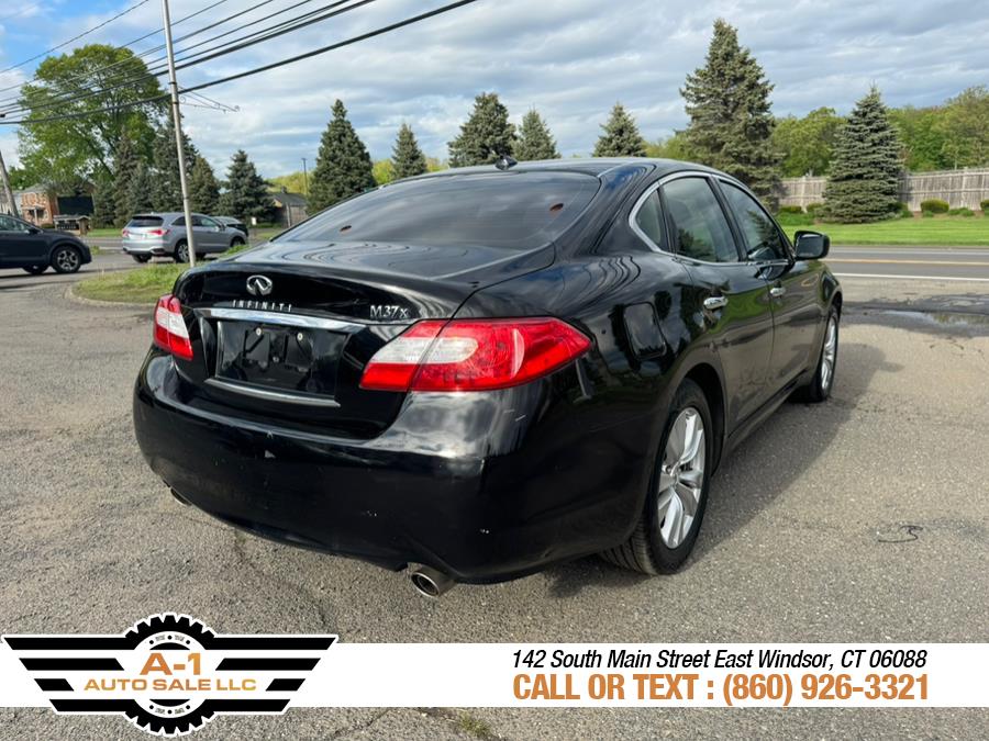 2011 Infiniti M37 x photo