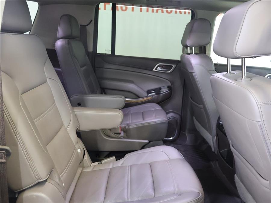 2019 GMC Yukon XL DENALI photo