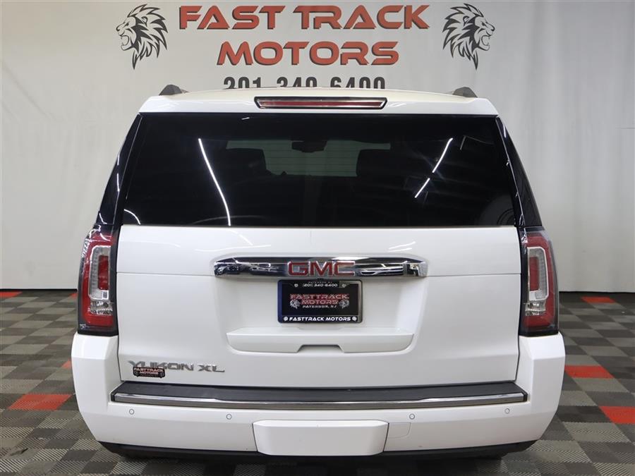 2019 GMC Yukon XL DENALI photo