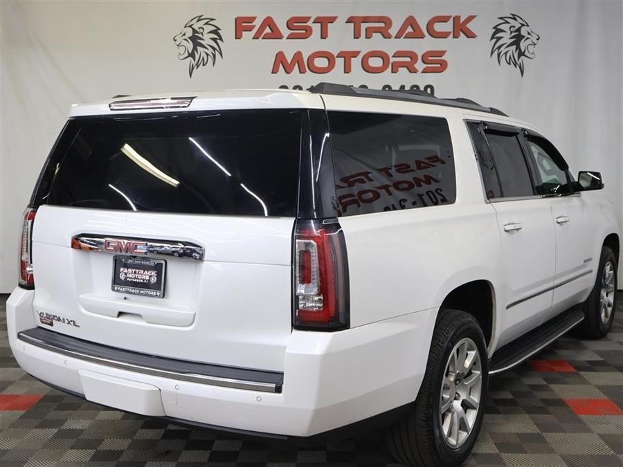 2019 GMC Yukon XL DENALI photo