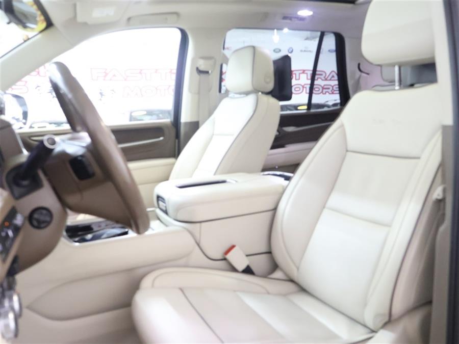 2021 GMC Yukon DENALI photo