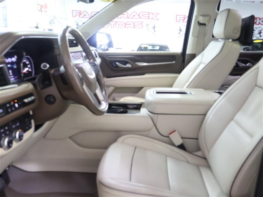2021 GMC Yukon DENALI photo