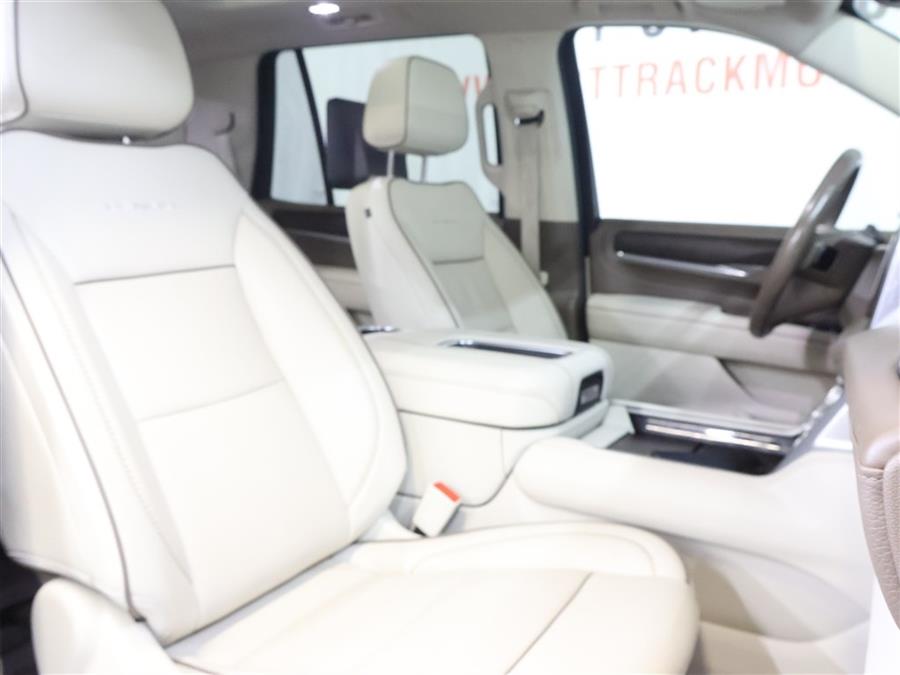 2021 GMC Yukon DENALI photo