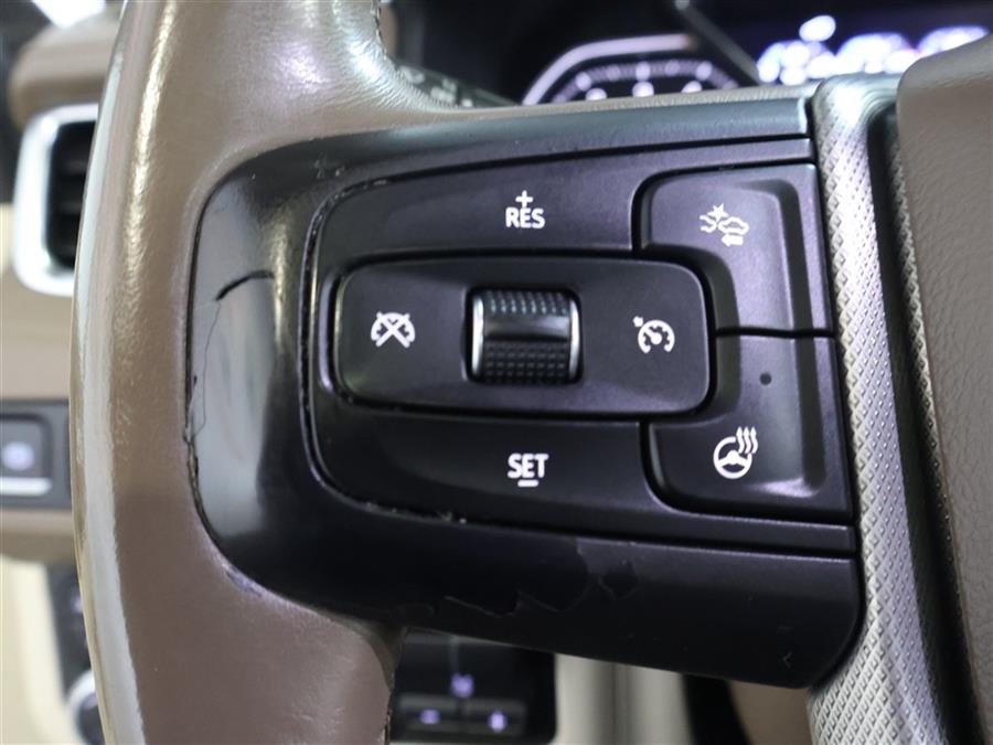 2021 GMC Yukon DENALI photo