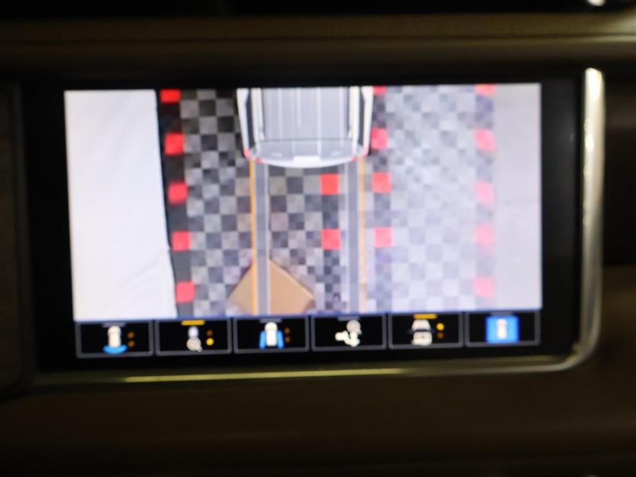 2021 GMC Yukon DENALI photo
