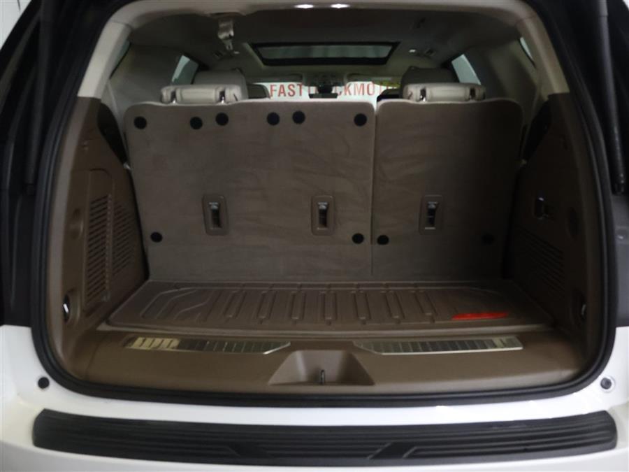 2021 GMC Yukon DENALI photo
