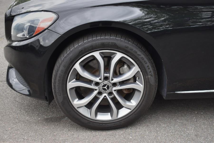 2017 Mercedes-Benz C-Class C 300 4MATIC Sedan photo