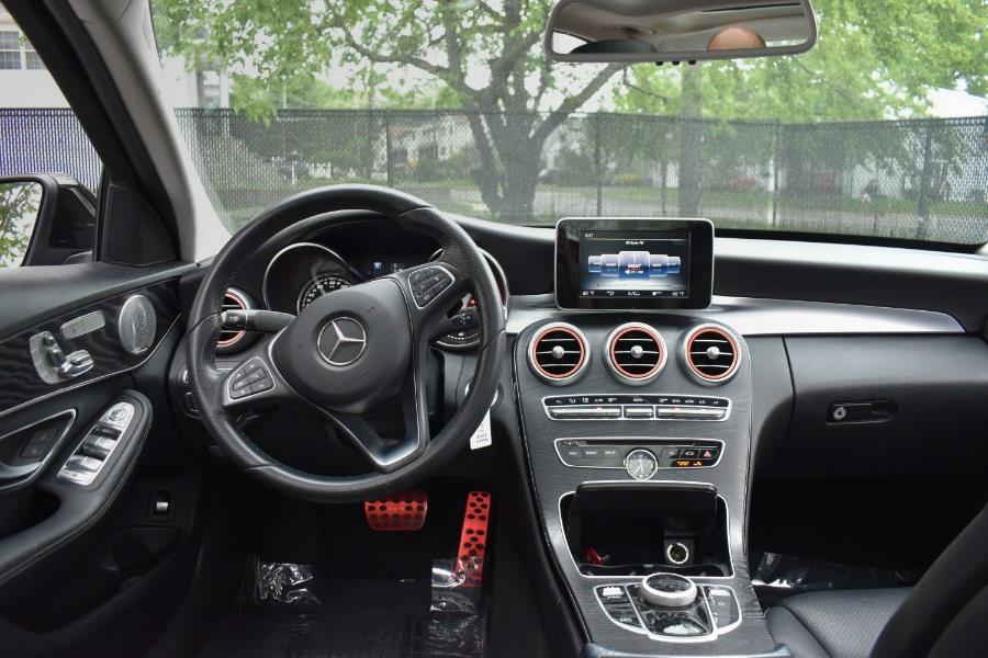 2017 Mercedes-Benz C-Class C 300 4MATIC Sedan photo