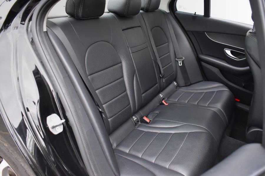 2017 Mercedes-Benz C-Class C 300 4MATIC Sedan photo