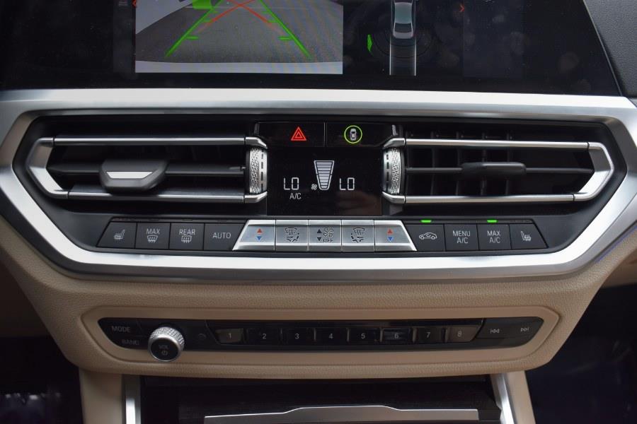 2021 BMW 3-Series 330i xDrive Sedan photo