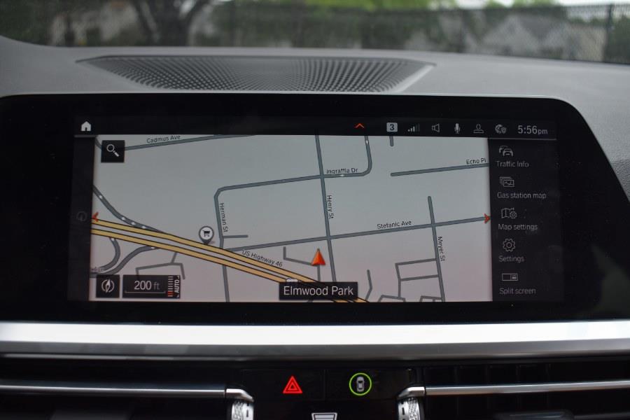 2021 BMW 3-Series 330i xDrive Sedan photo