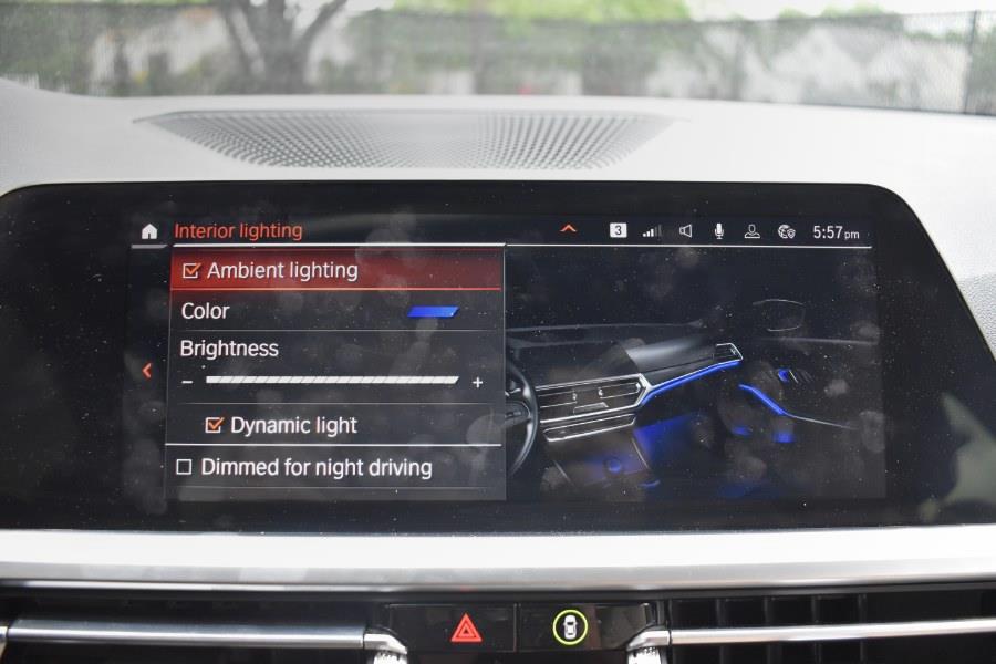 2021 BMW 3-Series 330i xDrive Sedan photo
