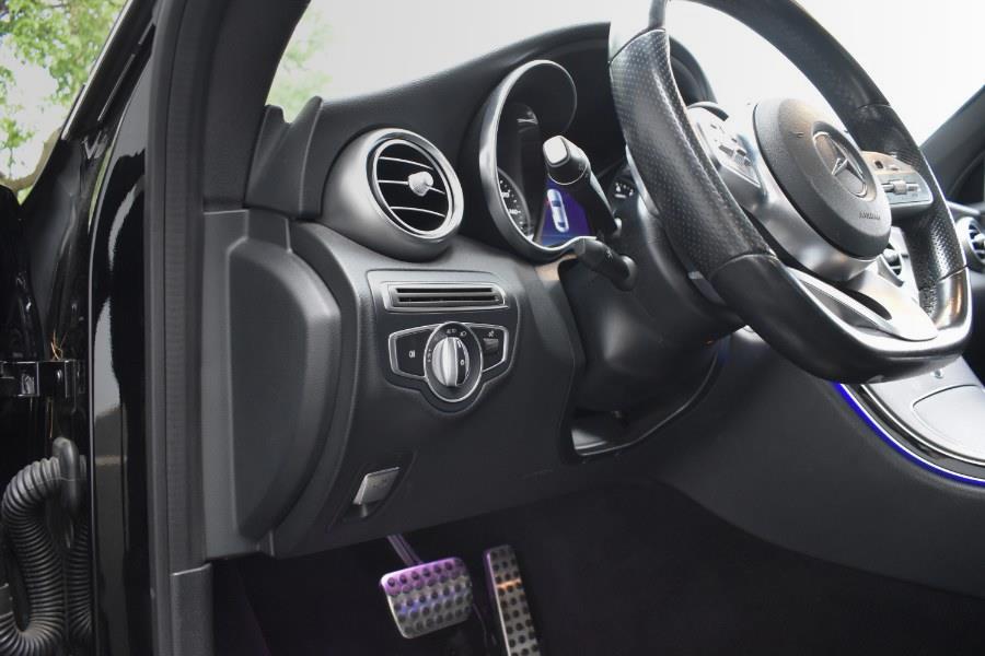 2019 Mercedes-Benz C-Class C 300 4MATIC Coupe photo