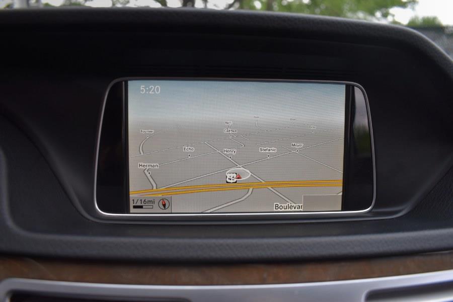 2014 Mercedes-Benz E-Class E350 4MATIC Sport photo