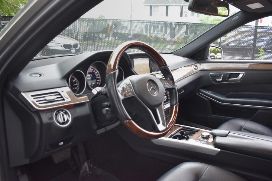 2014 Mercedes-Benz E-Class E350 4MATIC Sport photo