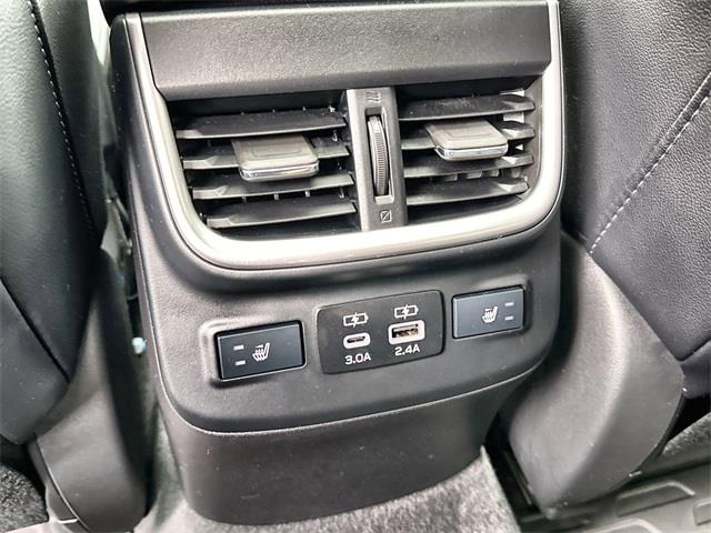 2023 Subaru Outback Touring XT photo