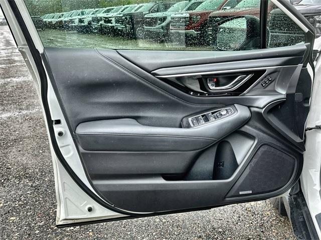 2023 Subaru Outback Touring XT photo
