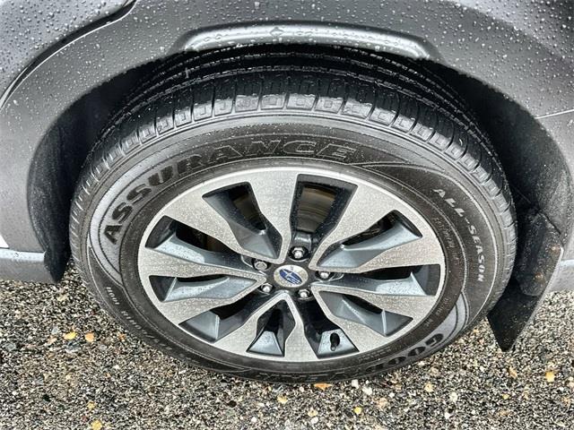 2023 Subaru Outback Touring XT photo