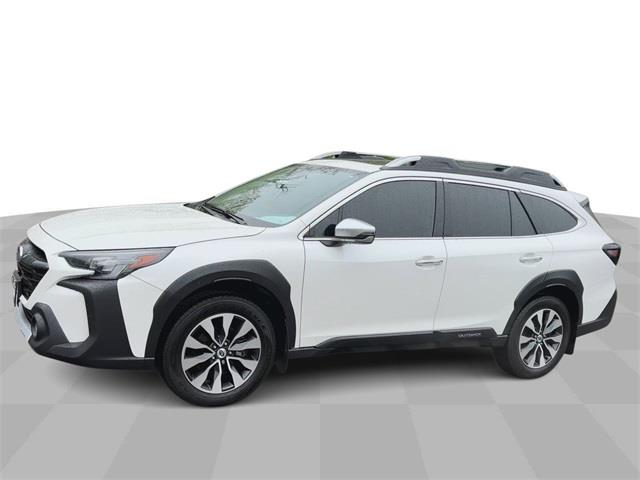 2023 Subaru Outback Touring XT photo