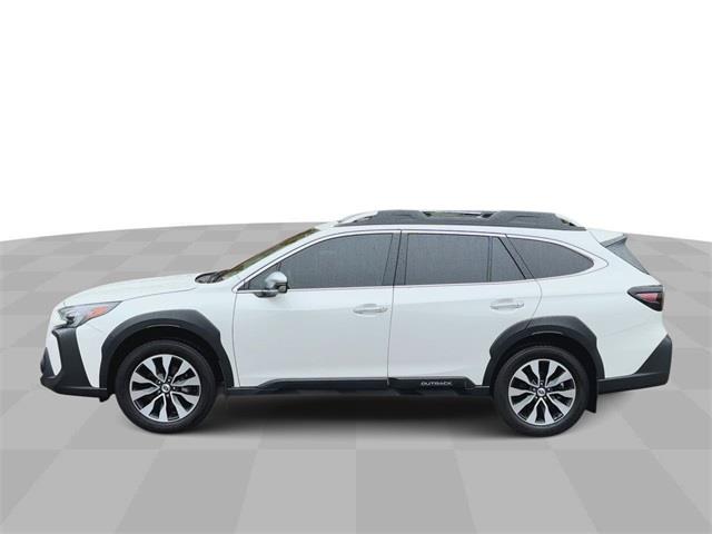 2023 Subaru Outback Touring XT photo